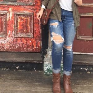 AEO Distressed High-Rise Jegging